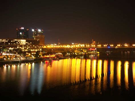 Knoxville Waterfront at Night | Knoxville Daily Sun