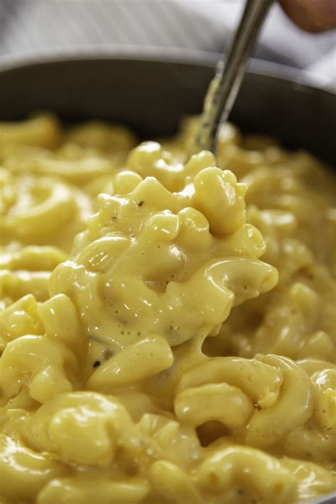 Velveeta Mac and Cheese - Dash of Sanity