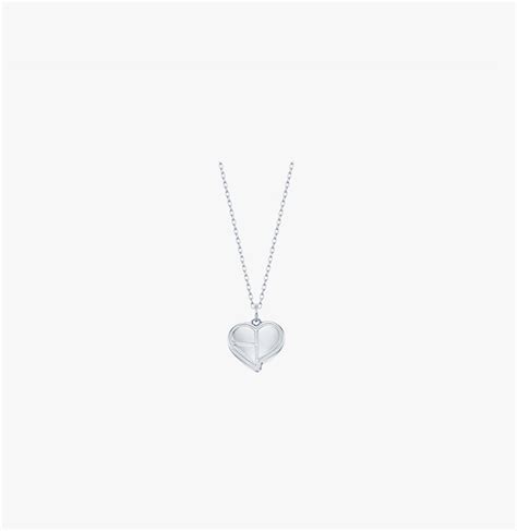 BLACKPINK OFFICIAL HEART LOGO NECKLACE - Kpop USA