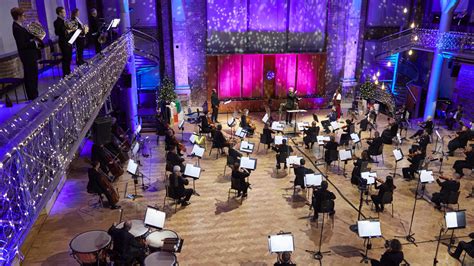 Sing along with one of the world’s best orchestras this Christmas ...