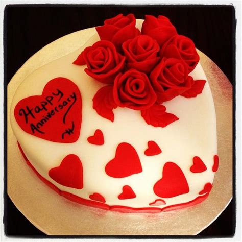 Heart and roses anniversary cake - Decorated Cake by - CakesDecor