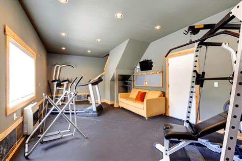 15 Ways to Turn a Spare Bedroom into an Exercise Room | Rent. Blog