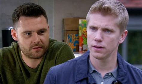 Emmerdale spoilers: Robert and Aaron go on the run in explosive double exit from village - Flipboard