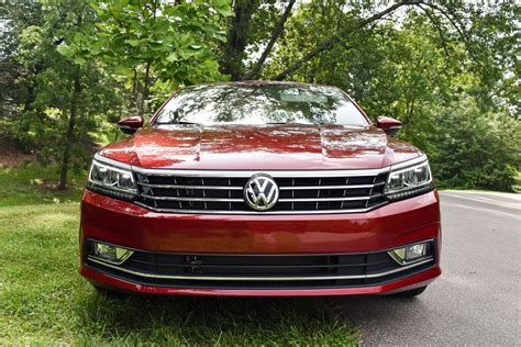 Review: 2016 Volkswagen Passat SE - 95 Octane