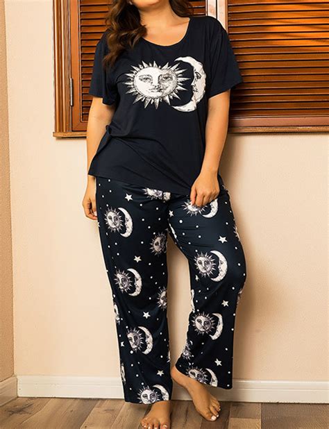 Sun and Moon Printed Cotton Plus Size Women's Pajamas Set – vianahos