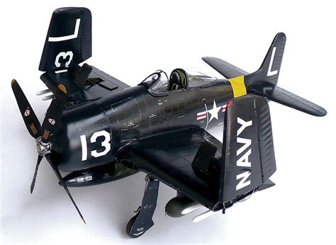 Trumpeter 1/32 F8F-1 Bearcat | Large Scale Planes