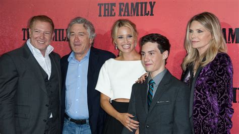 Robert De Niro, Michelle Pfeiffer, Dianna Agron All in 'The Family' - Variety