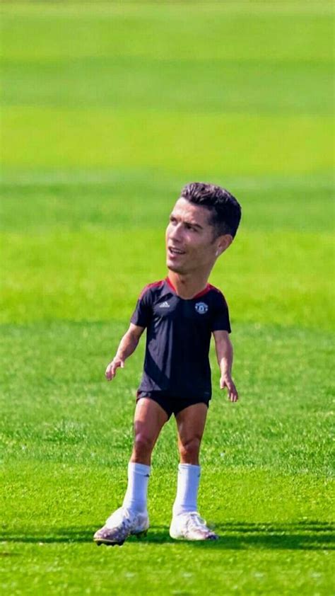 Mini CR7 | Futbol resimleri, Ronaldo, Cristiano ronaldo