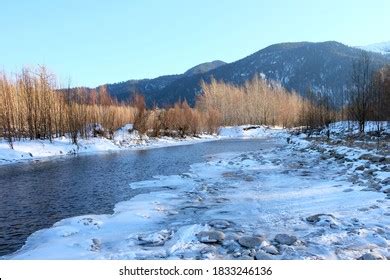 River snezhnaya : 99 images, photos et images vectorielles de stock | Shutterstock