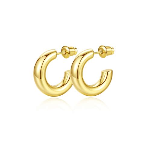 The 27 Best Hoop Earrings That Always Seem to Be On-Trend | Who What Wear