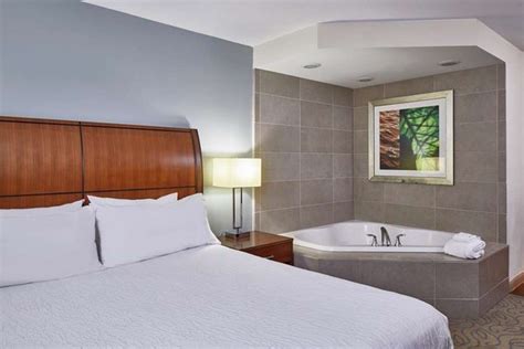 HILTON GARDEN INN ATLANTA MIDTOWN - 187 Photos & 95 Reviews - Hotels ...