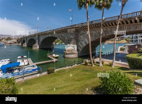 Relocated London Bridge in Lake Havasu City, Arizona Stock Photo - Alamy