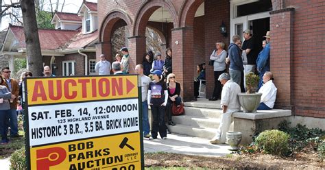 Many home sellers sold on auctions