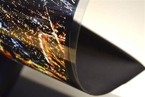 Custom application: Double Sided Flexible OLED | Street Communication