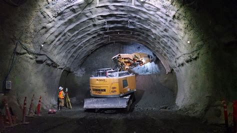 Crews nearly complete with excavation of Sound Transit East Link tunnel - Railway Track and ...