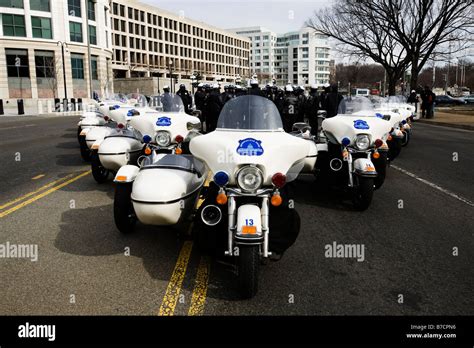 Washington DC Metropolitan Police Department Motorcycle unit Stock ...