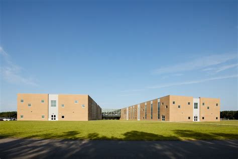 Dixon Middle School - NEW PHOTOS!! | Smith Sinnett Architecture