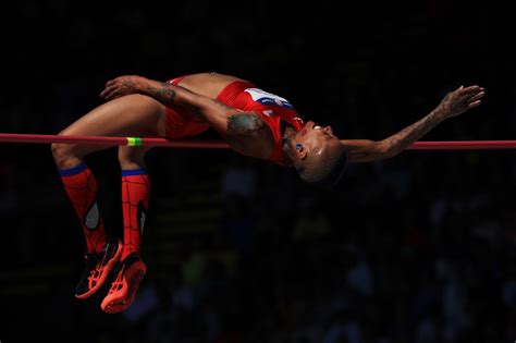 50 Photos That Show The Raw Power Of This Year's Olympic Women | HuffPost