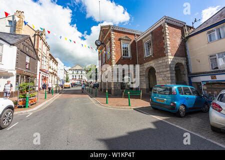 Great Torrington, Devon, England. The town centre Stock Photo: 11981183 ...