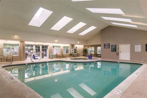 La Quinta Inn & Suites by Wyndham Denver Airport DIA | Denver, CO Hotels