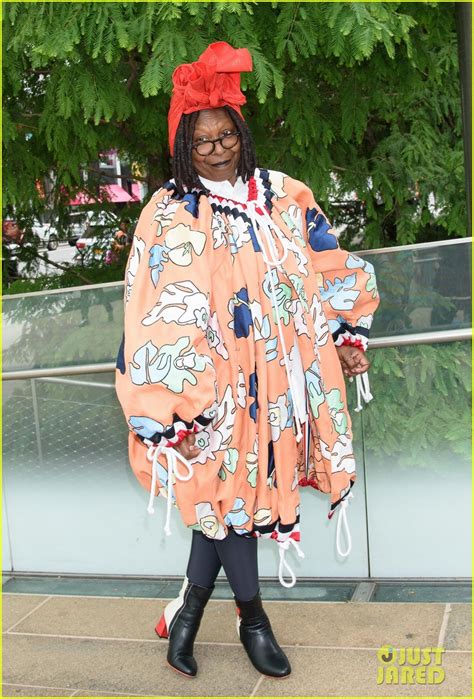 Whoopi Goldberg Turns Heads in High Fashion While Honoring Thom Browne in NYC!: Photo 3951128 ...