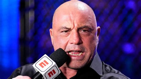 Joe Rogan implores UFC ref to pause fight after Shavkat Rakhmonov loses mouthpiece: 'That's so ...