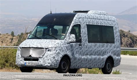 SPYSHOTS: 2018 Mercedes-Benz Sprinter van spotted, full-electric ...