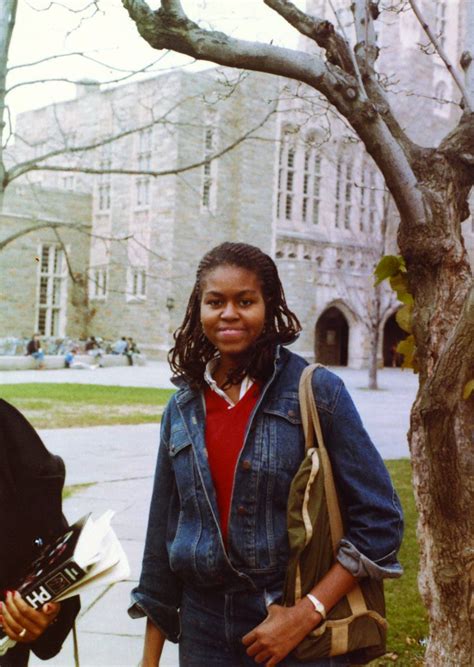 'Becoming,' by Michelle Obama: how the girl from the South Side grew | Datebook