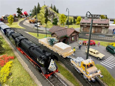 Marklin remote controlled H0 gauge model train www.dimann.com