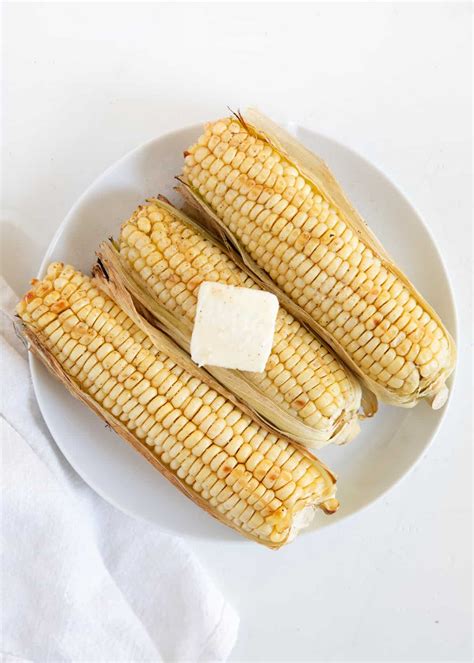 EASY Grilled Corn (3 ways!) - I Heart Naptime