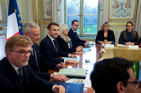 Gouvernement Attal : lors du 1er Conseil des ministres, Macron leur ...