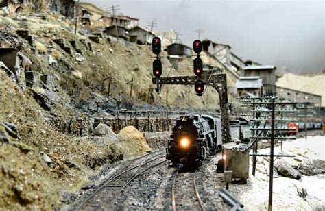 Trackside Photos: A B&O local, a VE produce train, a C&O coal train ...