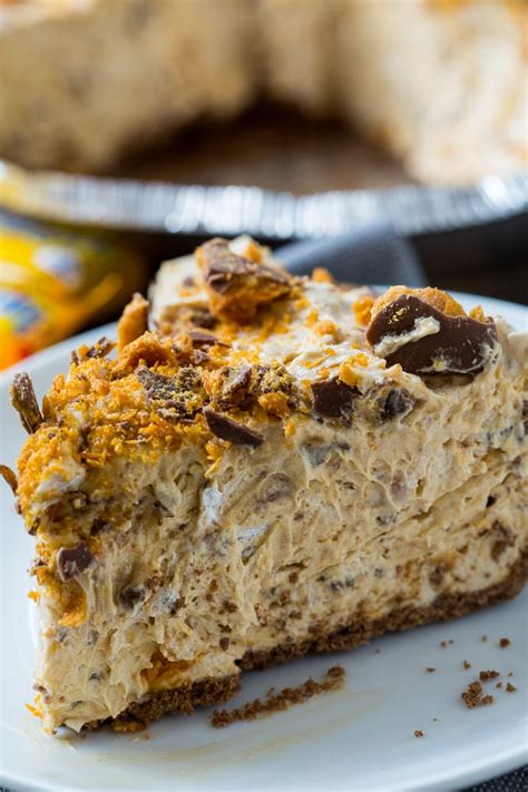 Butterfinger Pie | Recipe | Sweet desserts, Desserts, Butterfinger pie