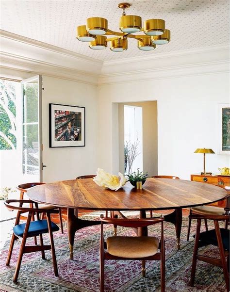 Mid Century Modern Oval Dining Table