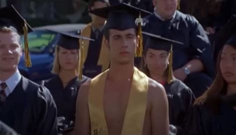 The most memorable graduation moments from movies | Yardbarker