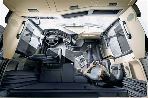 Mercedes Truck Interior | Truck interior, Mercedes truck, Big trucks