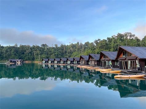 500Rai Floating Resort Review- Khao Sok floating bungalows