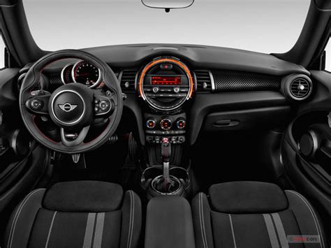 2015 MINI Cooper: 104 Interior Photos | U.S. News