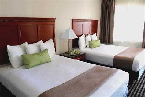 MARINA INN AND SUITES - Prices & Motel Reviews (San Diego, CA)