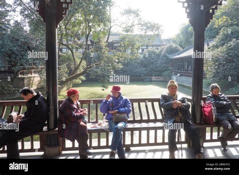 Relaxing in the Chengdu Culture Park, Chengdu, China Stock Photo - Alamy