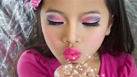 Different Makeup Looks For Kids - Debora Milke