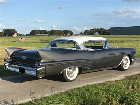 1958 Cadillac Coupe DeVille - 2Day Classic