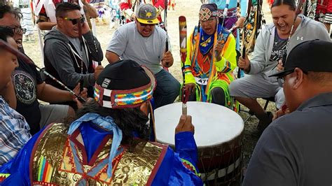 Dakota hotain roseau river pow wow 2018 - YouTube