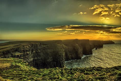 0095 Cliffs Of Moher Sunset | LOCATION : Cliffs Of Moher, Ir… | Flickr