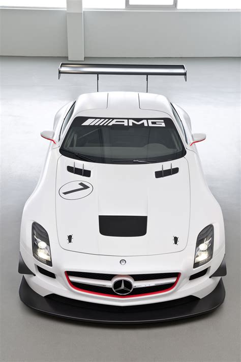 Mercedes-Benz SLS AMG GT3 (2010) - picture 8 of 16