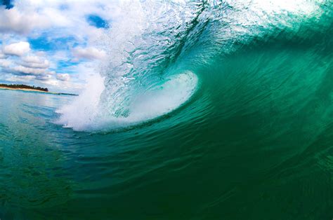 Maroochydore Beach Surf Photo by kane brown | 7:28 am 1 Nov 2011