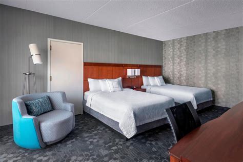 Hotels near Newark Airport | Courtyard Newark Liberty International