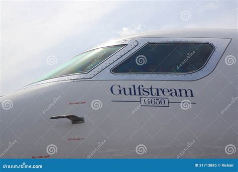 Cockpit Detail of the New Gulfstream G650 Editorial Image - Image of plane, luxury: 31713885