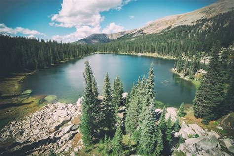 25 Beautiful Alpine Lakes in Colorado