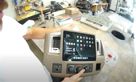 2006 Dodge Ram iPad Dash Mod Is the Upgrade Every 14-Year-Old Truck Needs - autoevolution